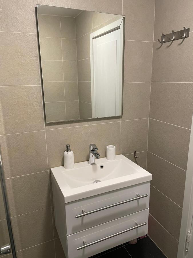 Central Studio Apartment Stavanger Luaran gambar